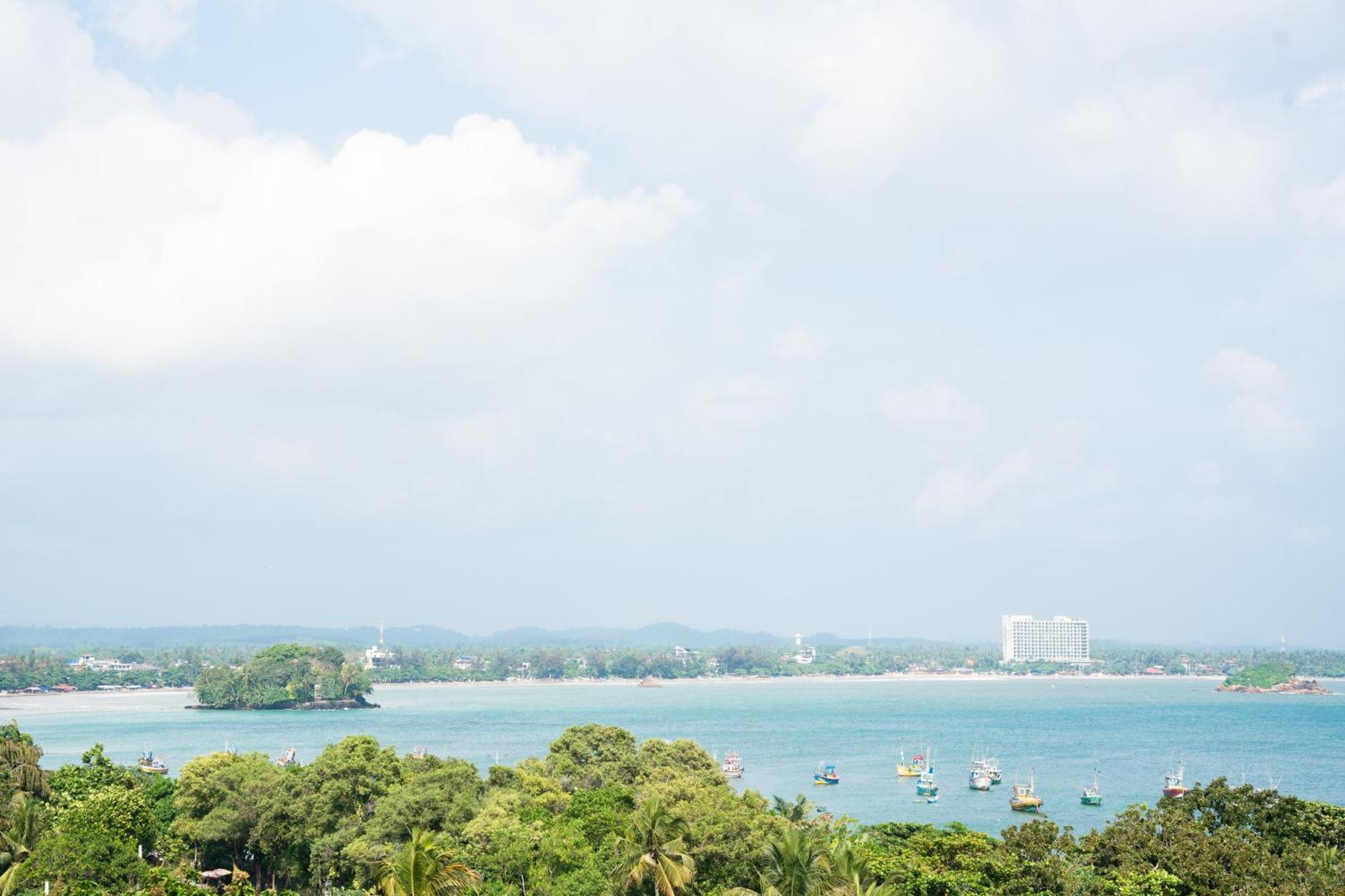 Regal Heights Hotel Weligama Exterior foto