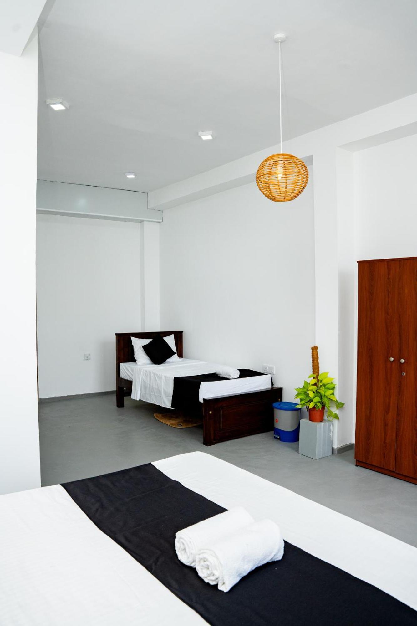 Regal Heights Hotel Weligama Exterior foto