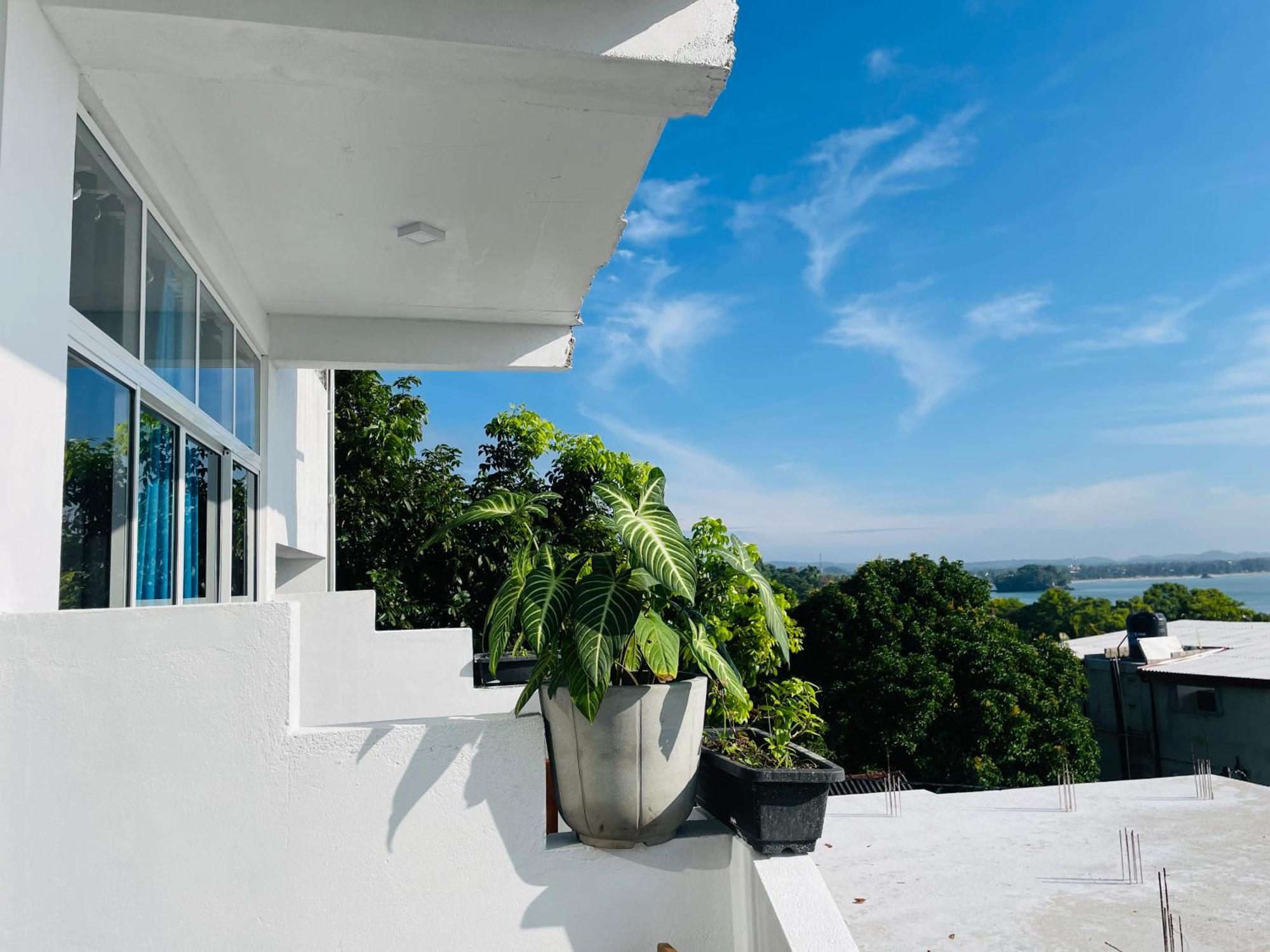 Regal Heights Hotel Weligama Exterior foto